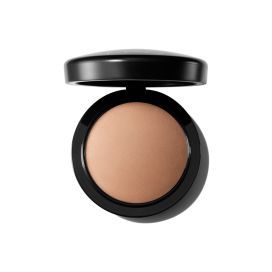 Mineralize Skinfinish - Medium Dark