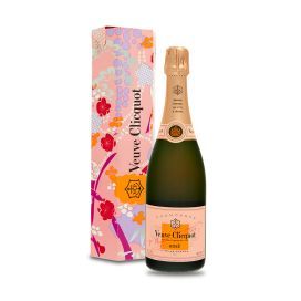 Veuve Clicquot Rose NV 750ml<P>(Vintage year in the above image is for display purposes only)